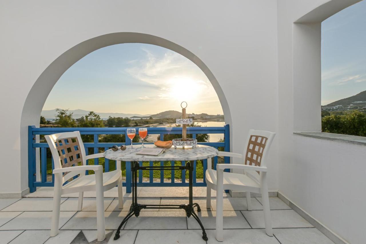 Alykes Studios & Suites Agios Prokopios  Exteriör bild