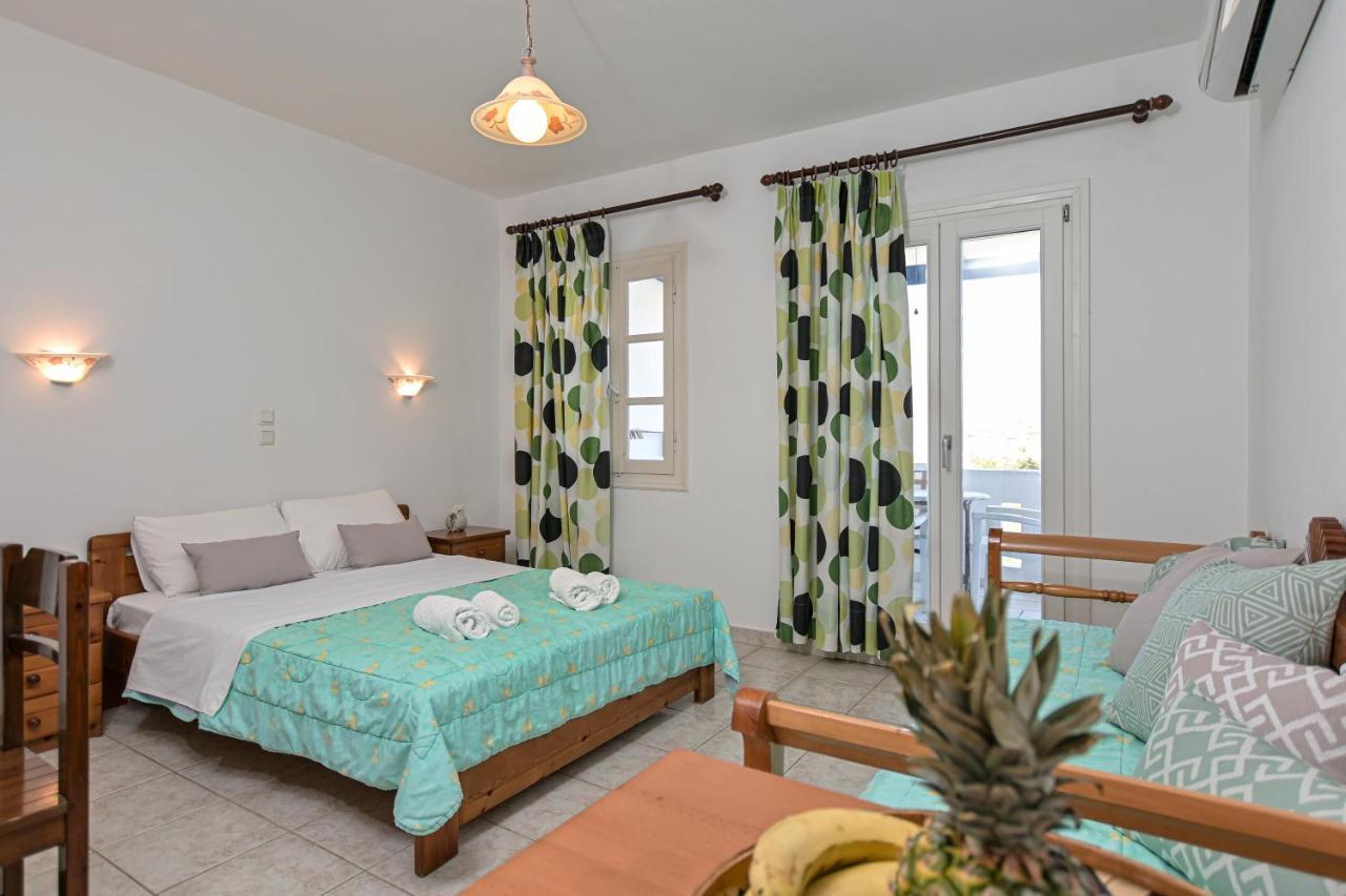 Alykes Studios & Suites Agios Prokopios  Exteriör bild