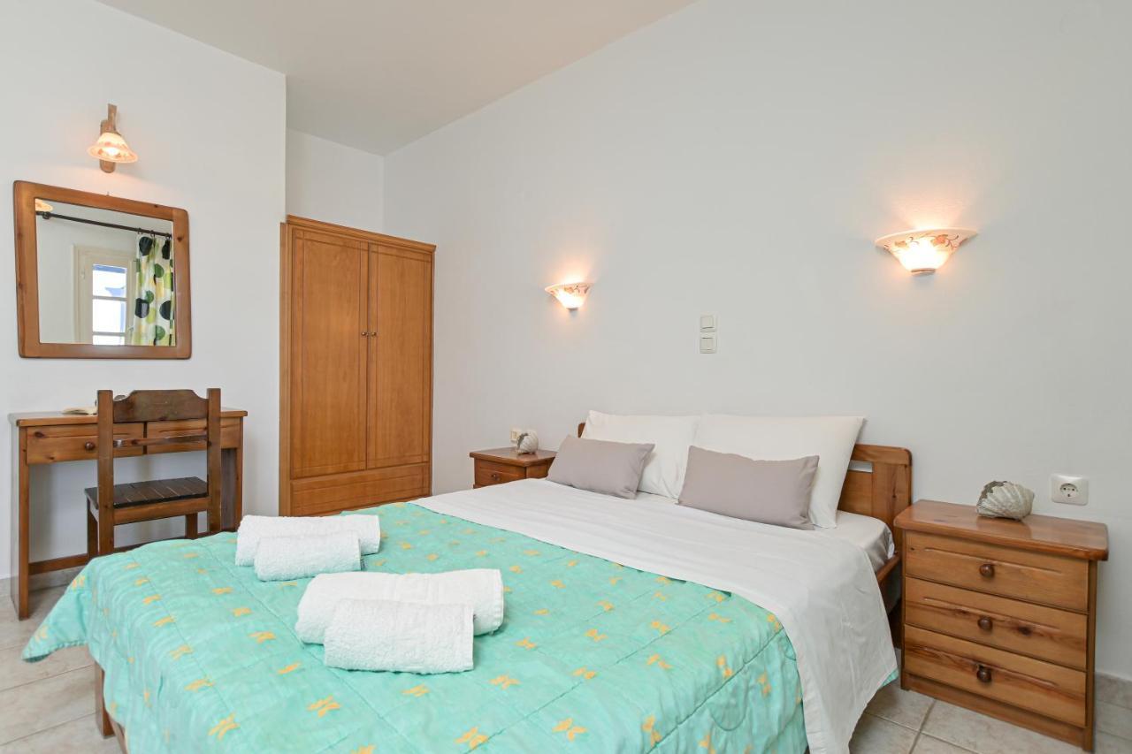 Alykes Studios & Suites Agios Prokopios  Exteriör bild