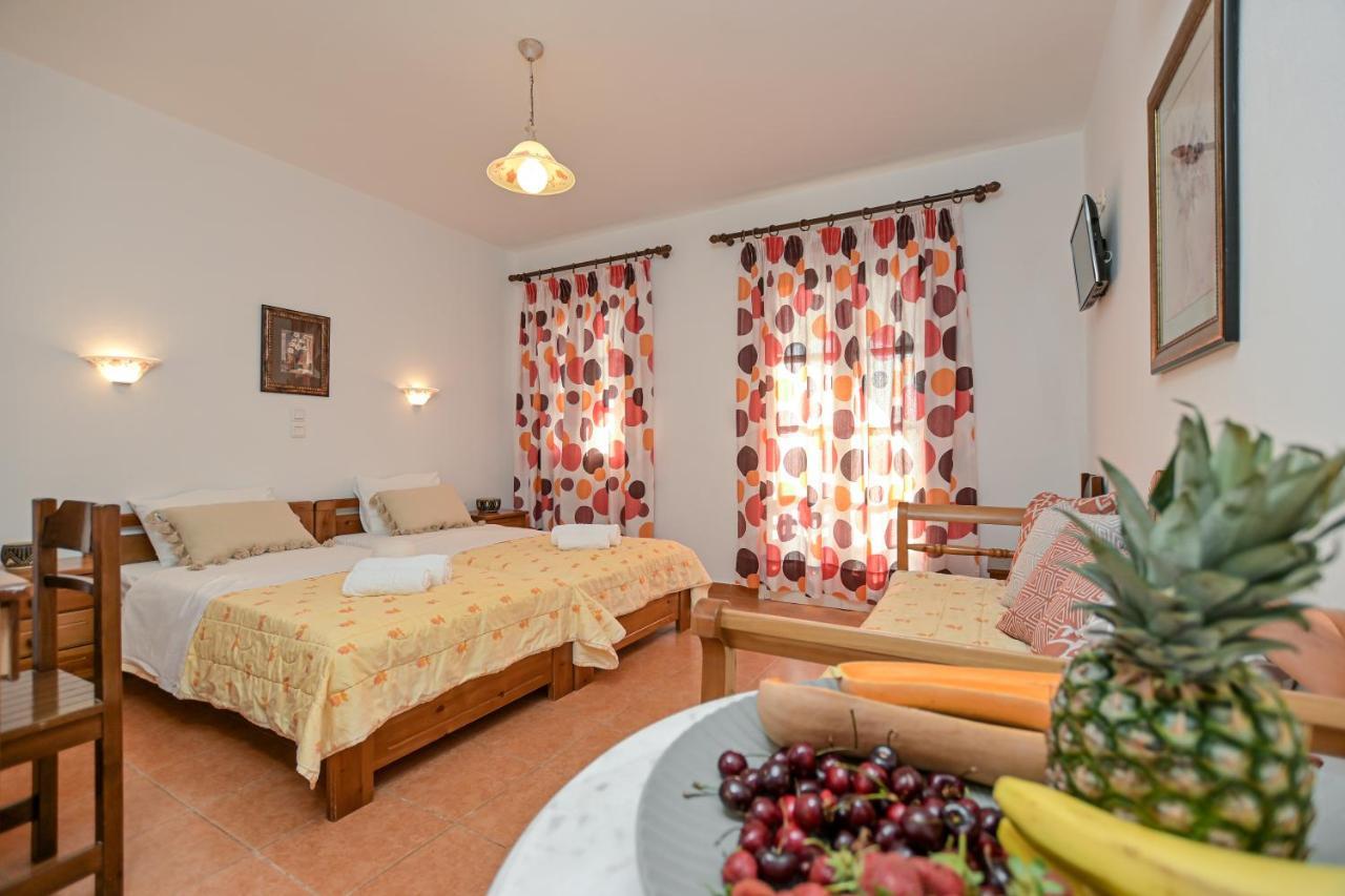 Alykes Studios & Suites Agios Prokopios  Exteriör bild