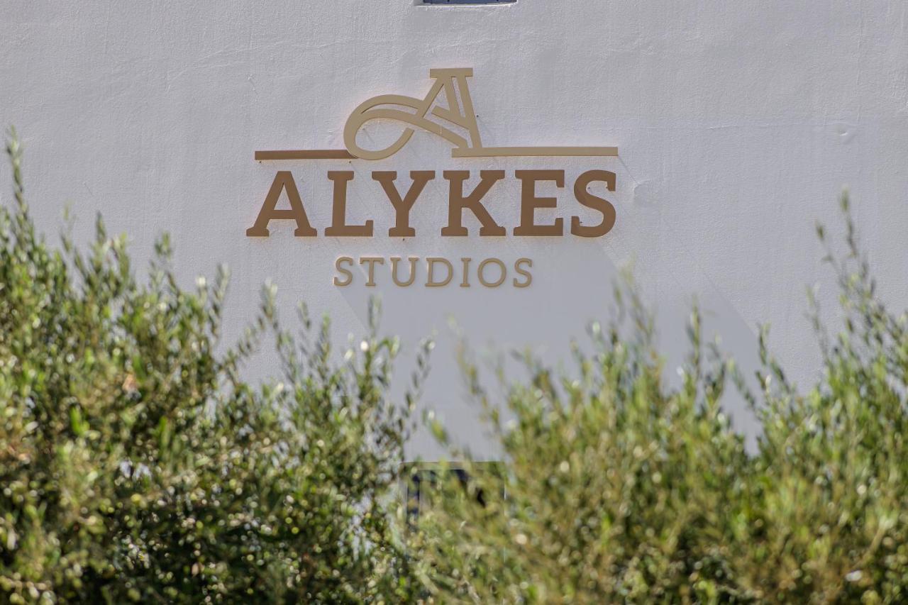 Alykes Studios & Suites Agios Prokopios  Exteriör bild